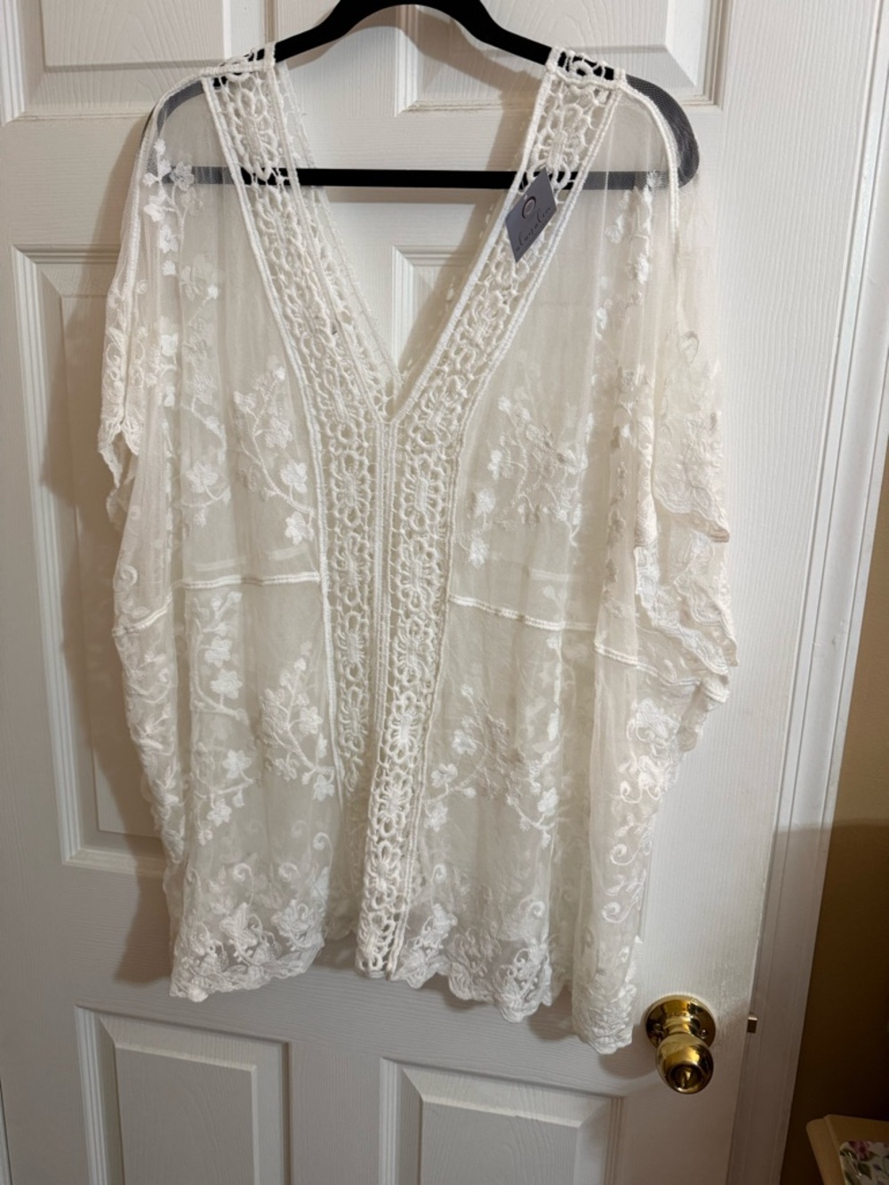 Aluna Levi Sheer Lace Kimono in Ivory